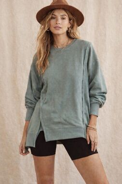 Trendy Queen Sage Green Oversized Sweatshirt Exposed Seam Pullover Size L NWT